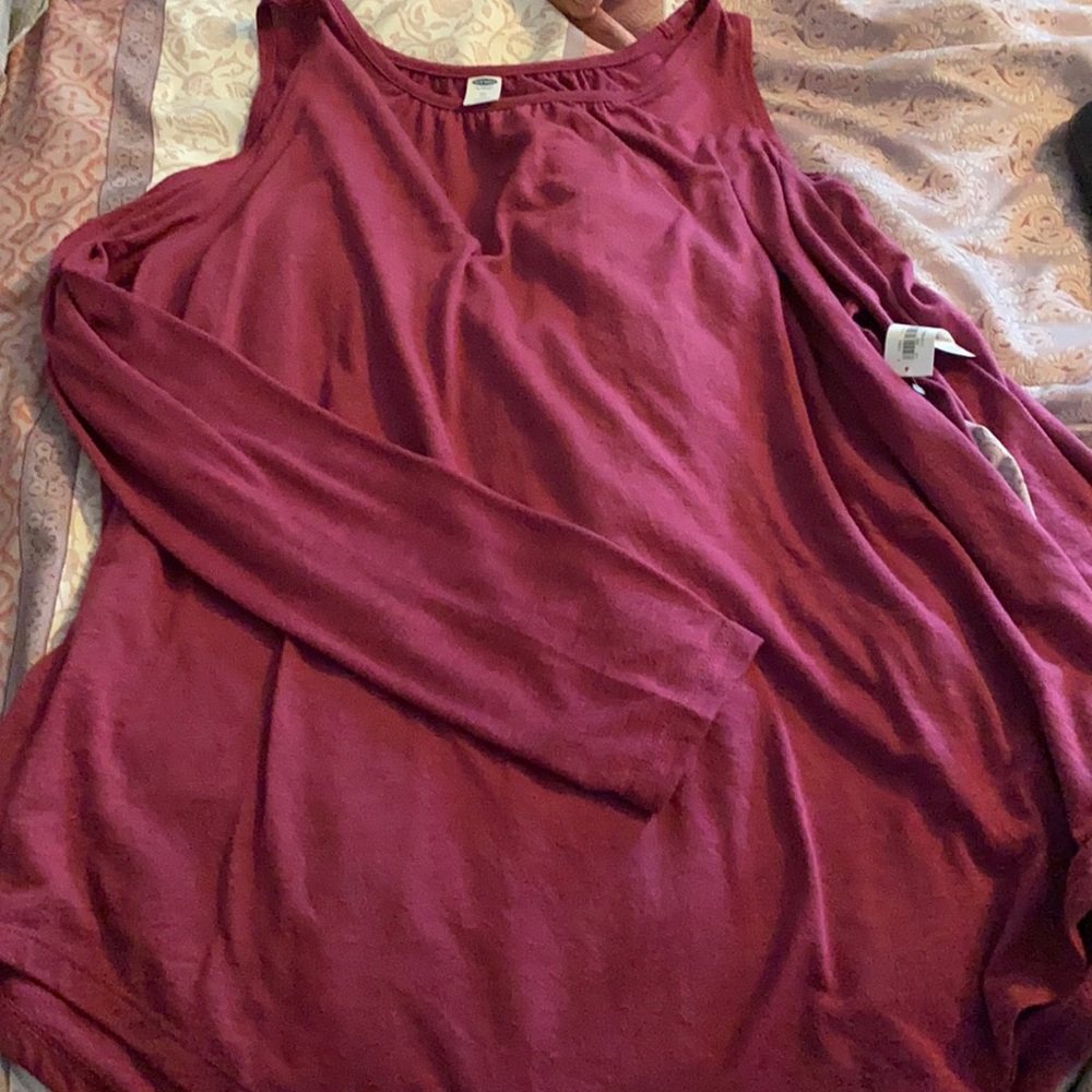 Old Navy open shoulder long sleeve